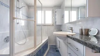 Expose Haus mit schönem großen Garten freut sich auf neue Eigentümer