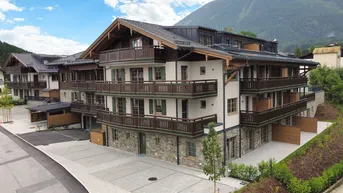Expose Exklusive 3-Zimmer-Dachgeschosswohnung mit traumhaften Bergpanorama
