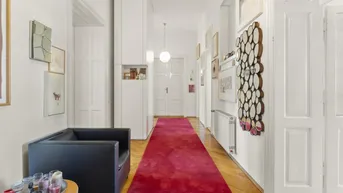 Expose Stilvolles Altbaujuwel mit Balkon in ruhiger Lage nahe Zentrum Klagenfurt