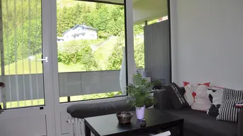 Expose FERIENWOHNUNG (2. Wohnsitz) Wohnstudio in schöner Zentrumsrandlage von Bad Gastein, direkt an der Reitlpromenade, wenige Gehminuten bis ins Zentrum und zum Wasserfall.
