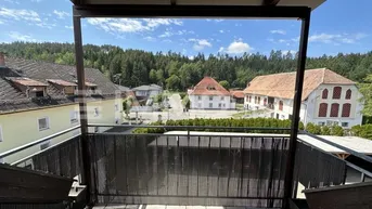Expose Vermietete Dachgeschosswohnung in begehrter Wohnlage