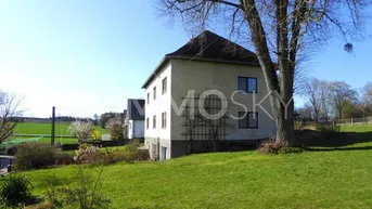 Expose Jede Menge Platz und Potential auf 2 Etagen - sehr großer Garten!