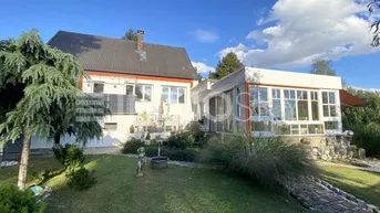Expose Wunderschönes Wohnhaus mit idyllischem Garten!
