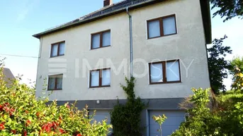Expose Jede Menge Platz und Potential auf 2 Etagen - 2 Garagen, Werkstatt....