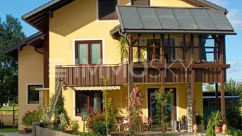 Expose Liebenswertes Familiendomizil mit 3 Wohneinheiten - 350m²
