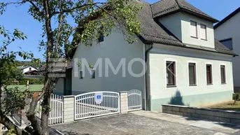 Expose Charmantes Wohnhaus mit Nebengebäude und Fernwärmeanschluss!