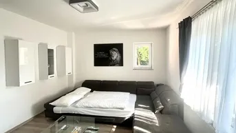 Expose Zentrale 2-Zimmer-Wohnung mit Parkplatz und perfekter Infrastruktur