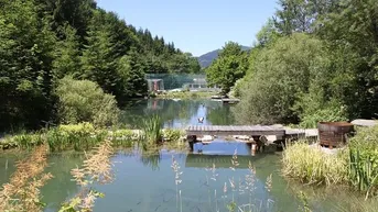 Expose Idyllische Ruhelage im Grünen mit Bade/Fischteichen!
