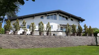 Expose Ihr privates Paradies  Landresidenz voller Eleganz und Natur