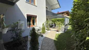 Expose Traumhaftes Zwei-Familienhaus mit Garten, Sauna und Garage!