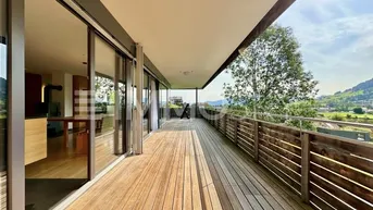 Expose Traumterrasse - Traumausblick - Garage und Carport