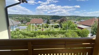 Expose Wohnen mit Weitblick  charmantes Eigenheim in Ruhelage!