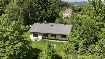 Expose Bungalow mit Aussicht und sonnigem Garten