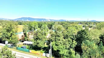 Expose Sonniger, ruhiger Wohntraum mit Balkon in zentraler Lage