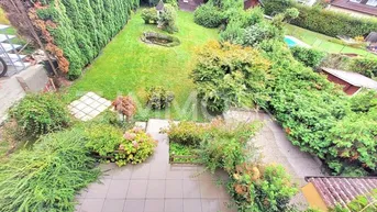 Expose Naturnah und Stadtnah Eigenheim mit Potential, Garten und XXL Garage
