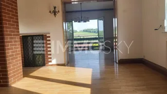 Expose 111 m2 Familiendomizil mit Balkon- absolutes Potential!!!
