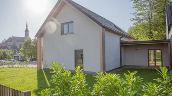 Expose Neubauhaus mit Gartenidylle 