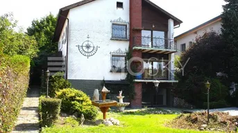 Expose Imposantes Zweifamilienhaus im Herzen Leondings- Potential allemal!