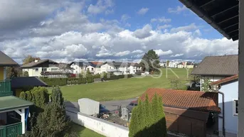 Expose Reduzierter Preis: Attraktives Zweifamilienhaus mit großem Garten!