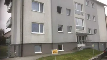 Expose Neuwertige, sonnige Eigentumswohnung in Schrems