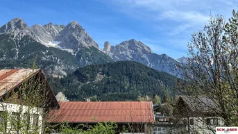 Expose Geräumige Stadtwohnung mit Sonnenterrasse