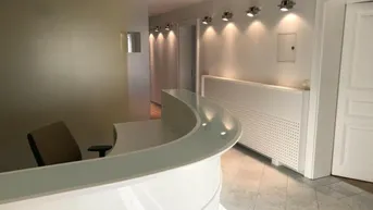 Expose Repräsentatives, klimatisiertes DG-Büro in edlem Stilzinshaus - ALT-HIETZING