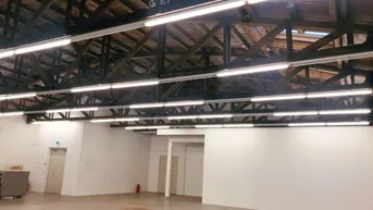 Expose AUSSERGEWÖHNLICHES LOFT mit Terrasse - Atelier, Schauraum, Ausstellungsfläche oder Büro.