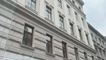 Expose Hobby-Raum: praktisch und vielseitig nutzbar.