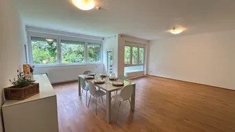 Expose Großzügiger Wohntraum mit Balkon und Loggia in Top-Lage.