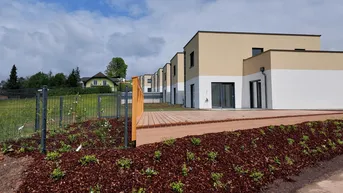 Expose  ***ANLEGER/INVESTOREN aufgepasst: Reihenhaus in Pinsdorf – Mit Mieter und sofortiger Rendite!