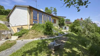 Expose Haus mit ausreichend Platz und großem Garten!