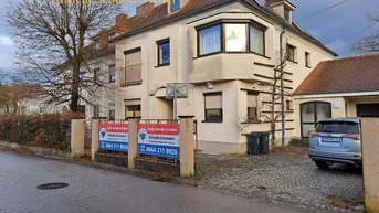Expose im Schubertviertel mit Parkplätzen, Beauty- Salon - Massage - Nagelstudio hier ist alles möglich