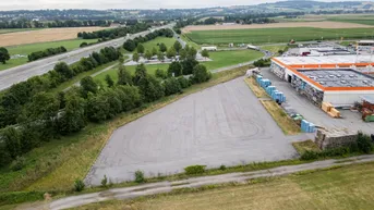 Expose Standort - Lagerplatz Direkt an der A1