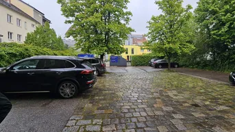 Expose Parkplätze in Alturfahr