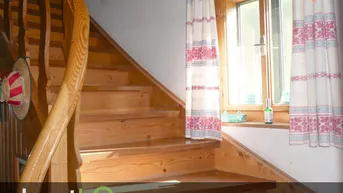 Expose HEIMELIGES SALZKAMMERGUT HAUS!