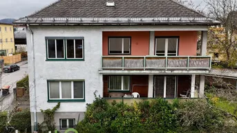 Expose Hausanteil mit Dachbodenausbaumöglichkeit für Ihre Wohnwünsche