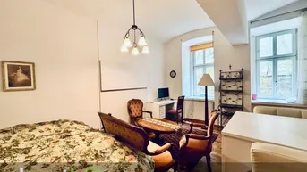 Expose Charmantes City Apartment beim Rochusmarkt