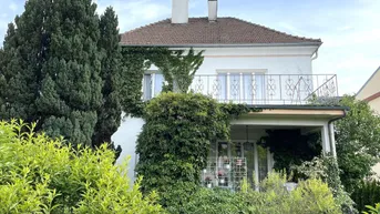 Expose Charmantes Haus mit blühendem Garten in Top Lage