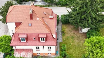 Expose Zweifamilienvilla – fast wie ein eigenes Haus