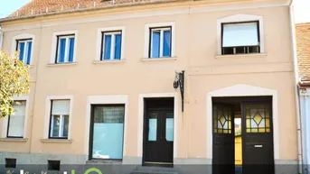 Expose Historisches Stadthaus – Anlage oder Eigennutzung!