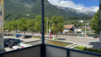 Expose Ideal geschnittene 2-Zimmer-Wohnung mit Tiefgaragenplatz