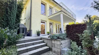 Expose Traumhaus mit Fernblick, Wellness &amp; Gartenidylle