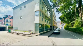 Expose Atelier – Büro in zentraler Ruhelage nahe Hauptbahnhof