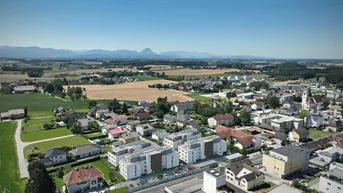 Expose Sattledt | hier wohne ich gerne - Neubauwohnung mit Nahwärmeanschluss, PV-Anlage, Kellerabteil - inkl. 2 TG Stellplätzen