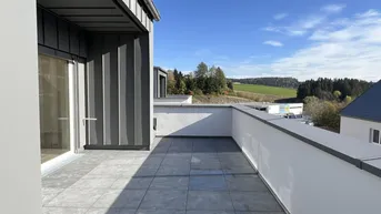 Expose Hellmonsödt | Helle 4 ZI-Dachgeschoßwohnung mit südseitiger Dachterrasse u. zwei Tiefgaragenplätzen!