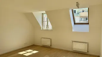 Expose Wunderschöner Altbau zwischen Schlossquadrat und Naschmarkt
