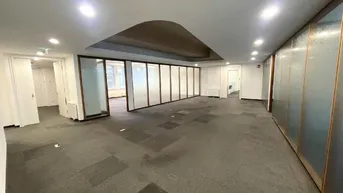 Expose Modernes Büro in Toplage des 1. Bezirks zu mieten