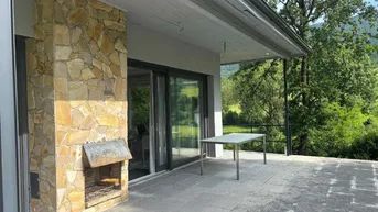 Expose Bungalow pur - 7.070m² Natur &amp; Ruhe in modernem Stil - Altenmarkt / Triesting