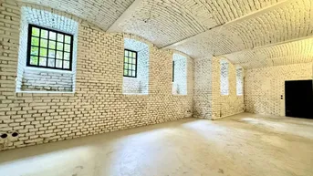 Expose Stylisches Atelier in der Servitengasse zu mieten (KEIN direkter Straßenzugang)