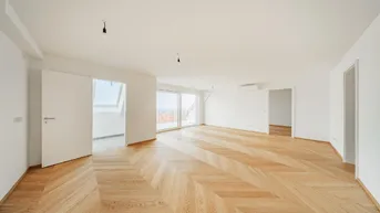 Expose "STOCK IM WEG" - DACHERSTBEZUG - 5 Zimmer mit Balkon, Fernblick, Fitness &amp; Garage